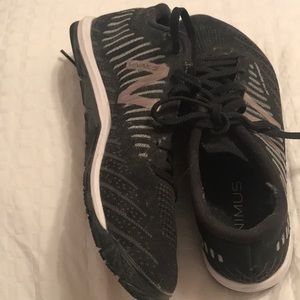 New Balance Minimus sneaker